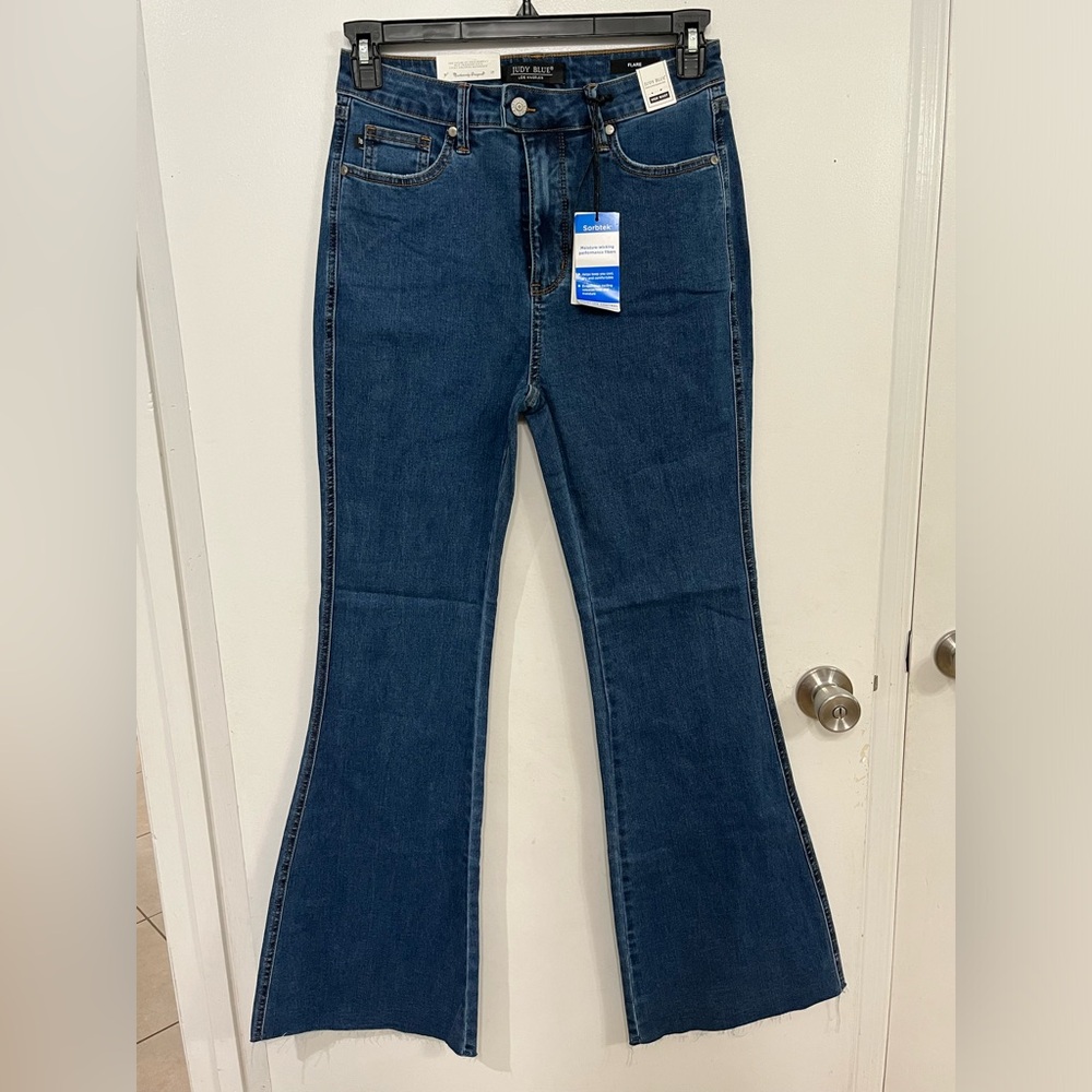 Judy Blue High Waisted Flare Jeans, size 30, new